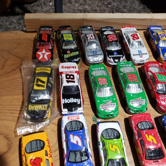 Racing Champions official Nascar loose collection 96 and 2 in package. - Picture 14 of 17